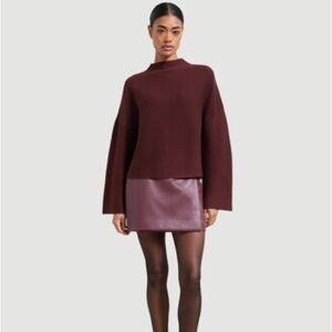 Modern Citizen Lou Swing Ribbed Sweater in Burgundy XL